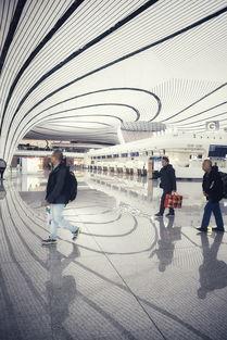 网红机场,打卡新潮流，揭秘空中时尚秀场