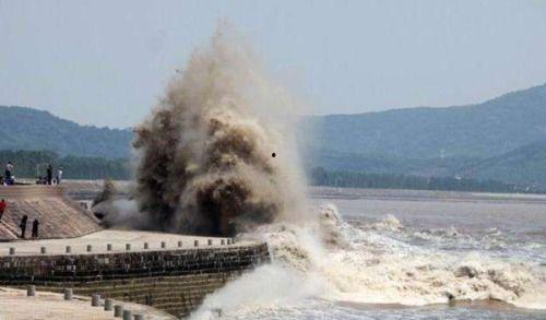 关于钱塘江大潮的资料,壮美奇观与千年传说交织的自然奇景