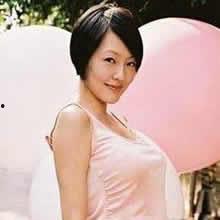 小s的个人资料简介,多面才女，笑傲娱乐圈的传奇人生